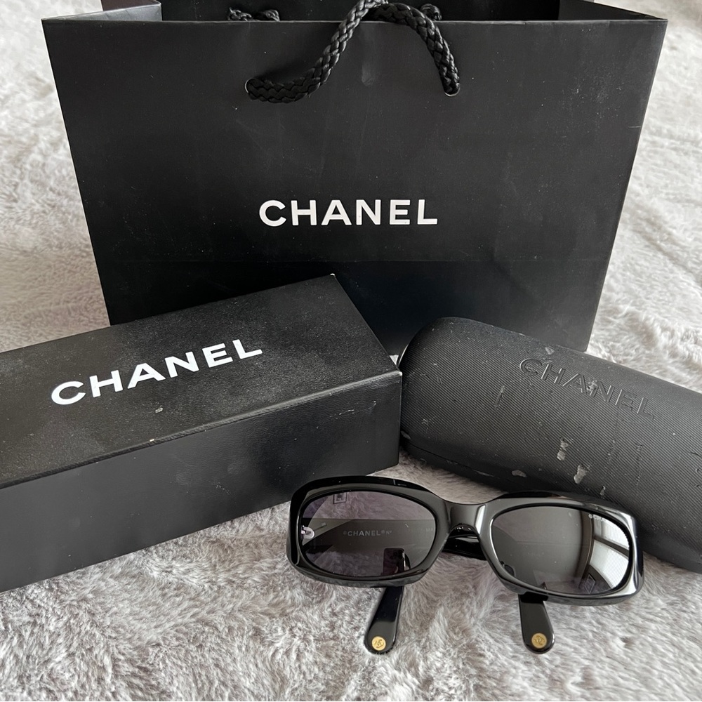 Authentic Vintage Chanel 5020 Sunglasses